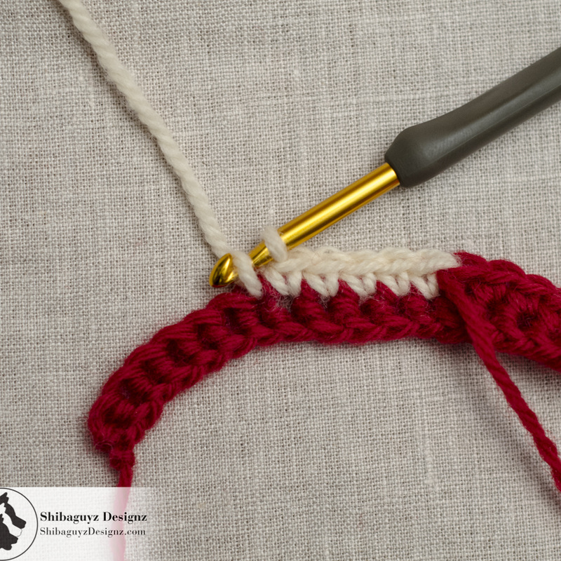 Technique Tuesday - A free step-by-step photo tutorial for How To Work the Intarsia Crochet Colorwork Technique by Shibaguyz Designz
